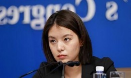 新闻爆料美女视频大全,美丽瞬间，网络狂欢